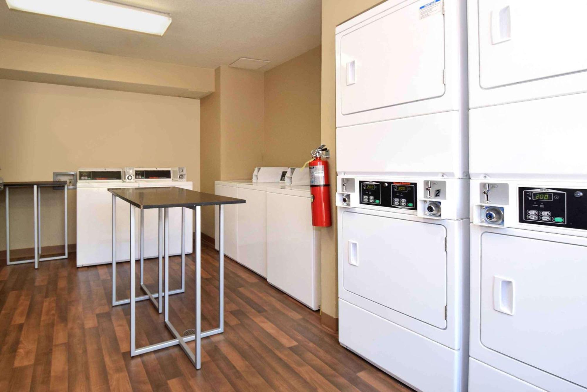 Extended Stay America Select Suites - Phoenix - Mesa - West Ngoại thất bức ảnh
